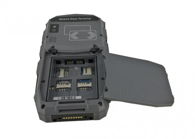 Rugged Handheld RFID Reader Long Range BH95 5.0 Inch For Goods Stock Taking